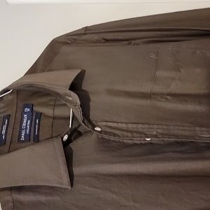 Daniel Cremieux size 17 1/2 dress shirt. 34" sleeve, New, no package.
